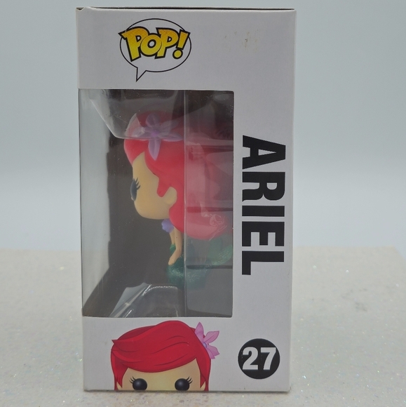 Funko POP! The Little Mermaid Disney Ariel #27 Vinyl Figure - Picture 3 of 8